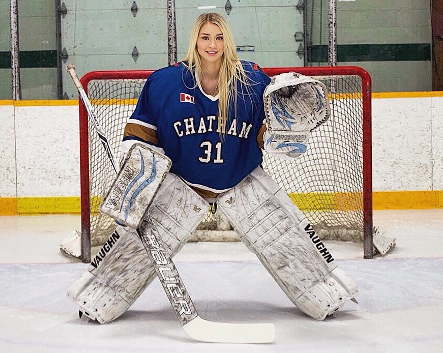 Der „sexiest Eishockeyspieler der Welt“ hat in den sozialen Medien eine Fangemeinde von über 2 Millionen