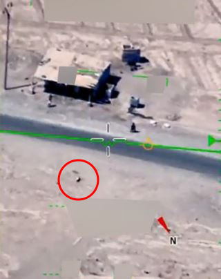 Drohnenaufnahmen einer mysteriösen „Metallkugel“, die vom US-Militär erbeutet wurde