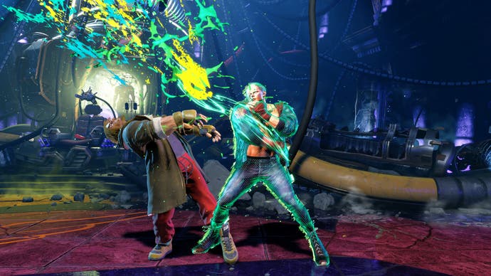 Ed-Screenshot aus Street Fighter 6, der seinen Gegner mitten im Kampf mit elektrischen grünen Funken schlägt