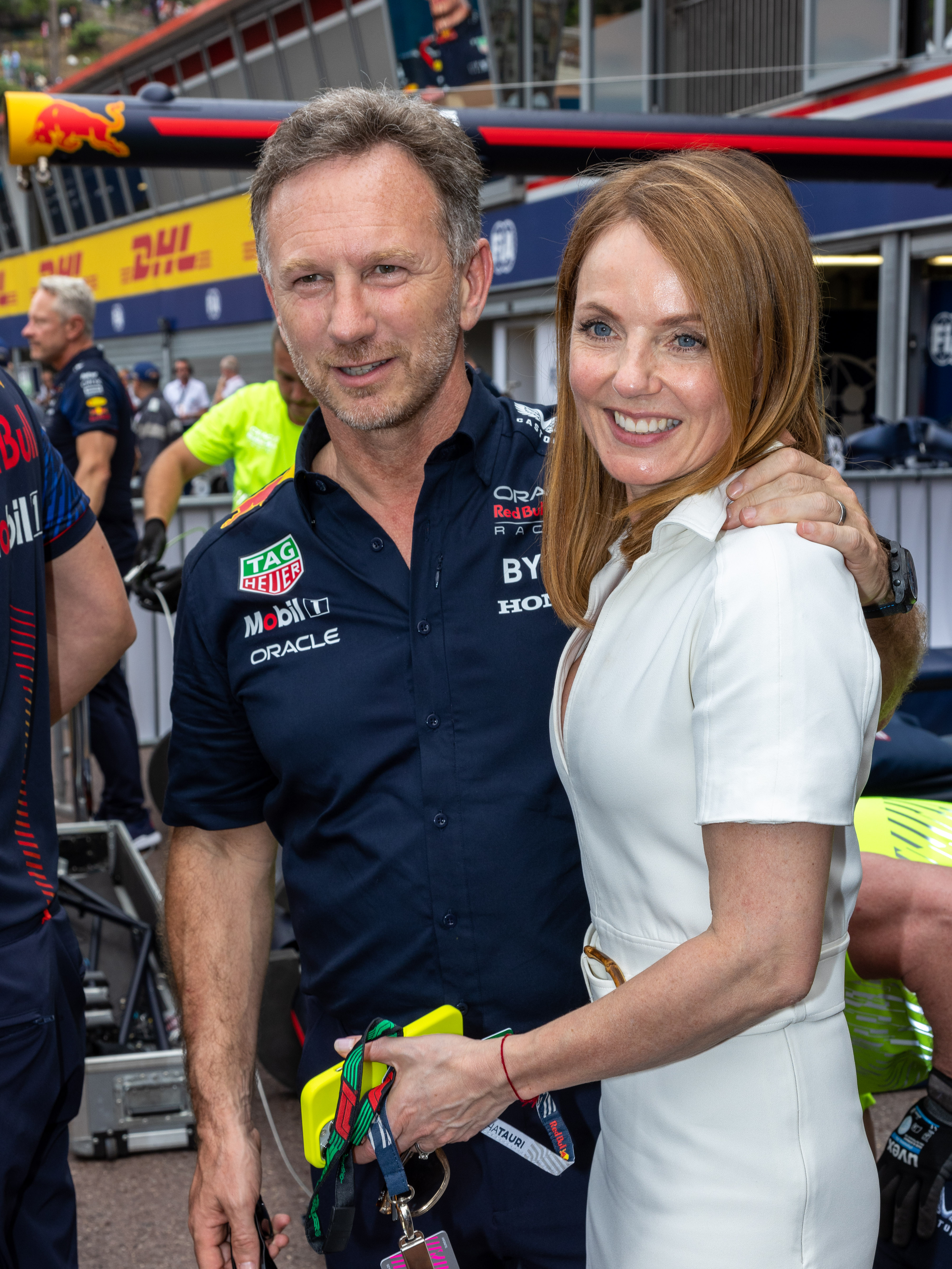 Die Ehefrau von Spice Girl, Geri, hat darauf bestanden, dass der F1-Chef nichts falsch gemacht hat