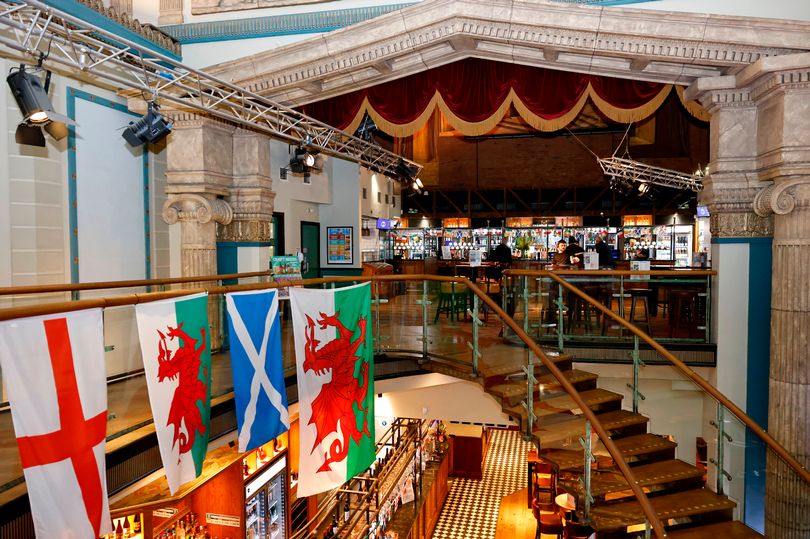 Wetherspoons hat seinem Prince of Wales Pub in Cardiff eine 1,86 Millionen Pfund teure Renovierung verpasst