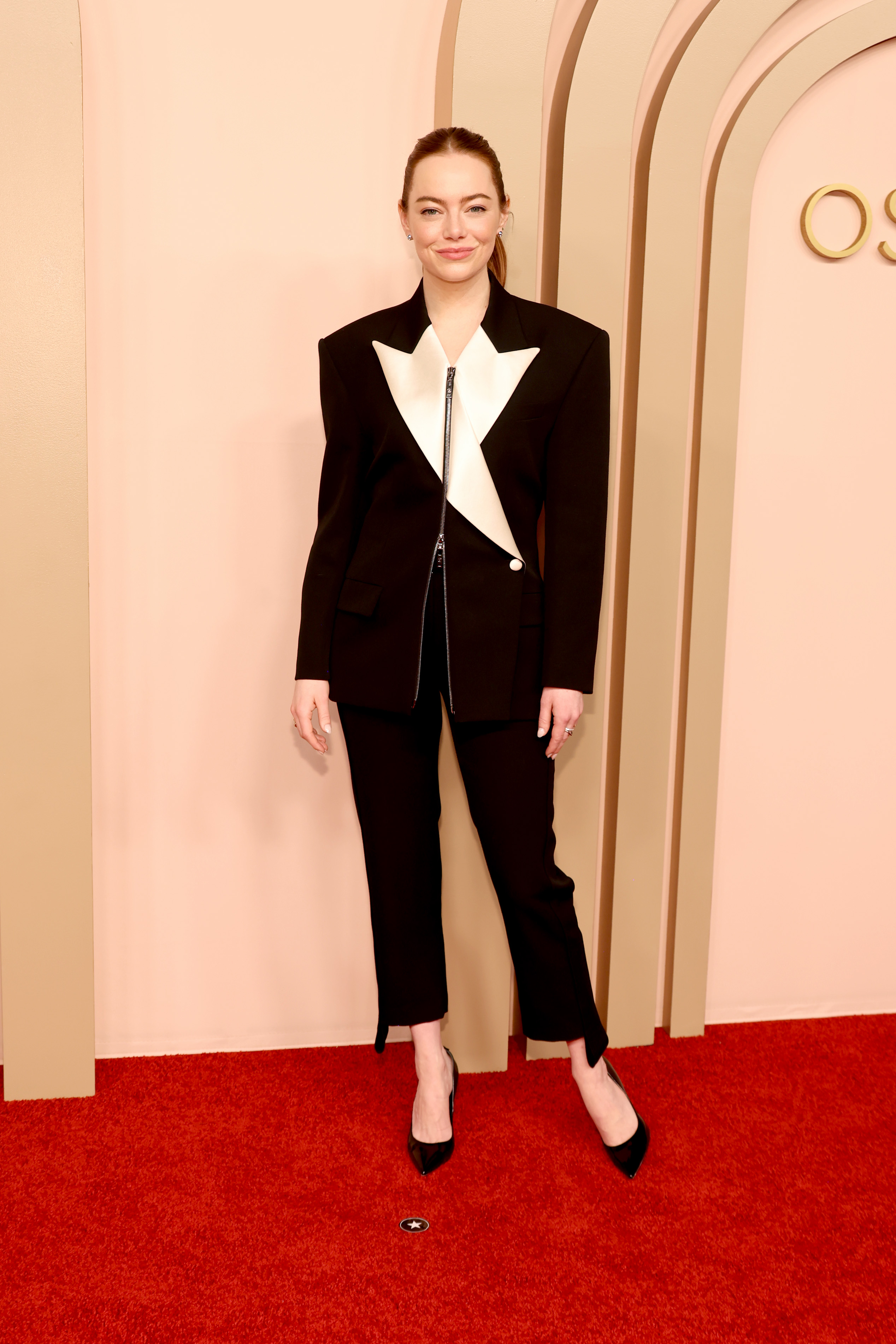 „Poor Things“-Star Emma Stone wurde als Beste Hauptdarstellerin nominiert
