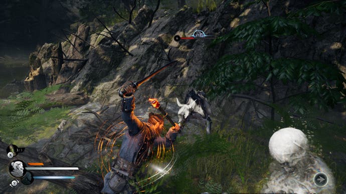 Screenshot von Banishers: Ghosts of New Eden, der zeigt, wie Red einen Wolf aus Nahkampfdistanz angreift