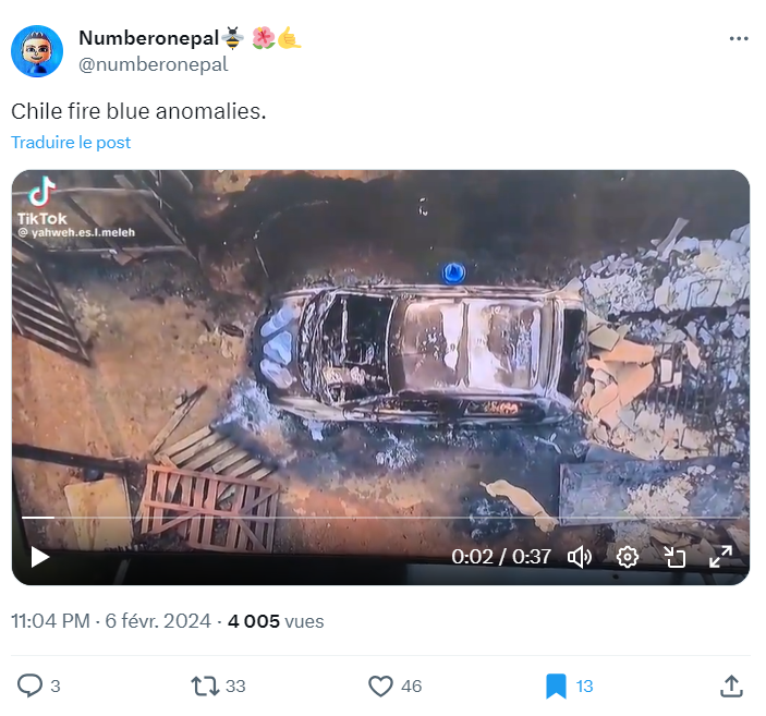 This X account (formerly Twitter) points to an object that seems to be made out of blue plastic, which remains intact right next to a charred car. They say this is an example of a “blue anomaly”.