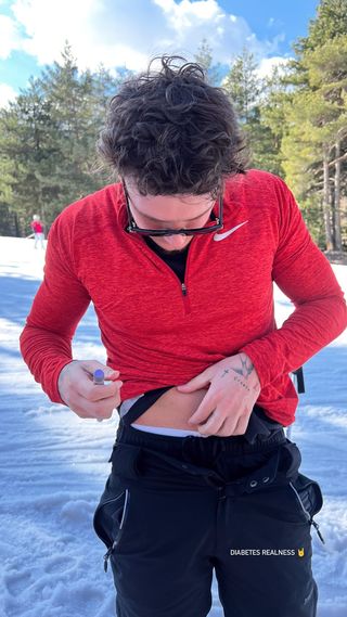 JJ Slater machte eine Skipause, um sich Insulin zu spritzen