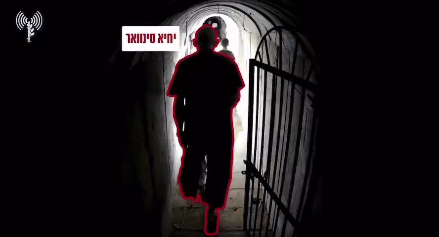 Das Filmmaterial schien zu zeigen, wie Sinwar durch den Tunnel unter Gaza flüchtete