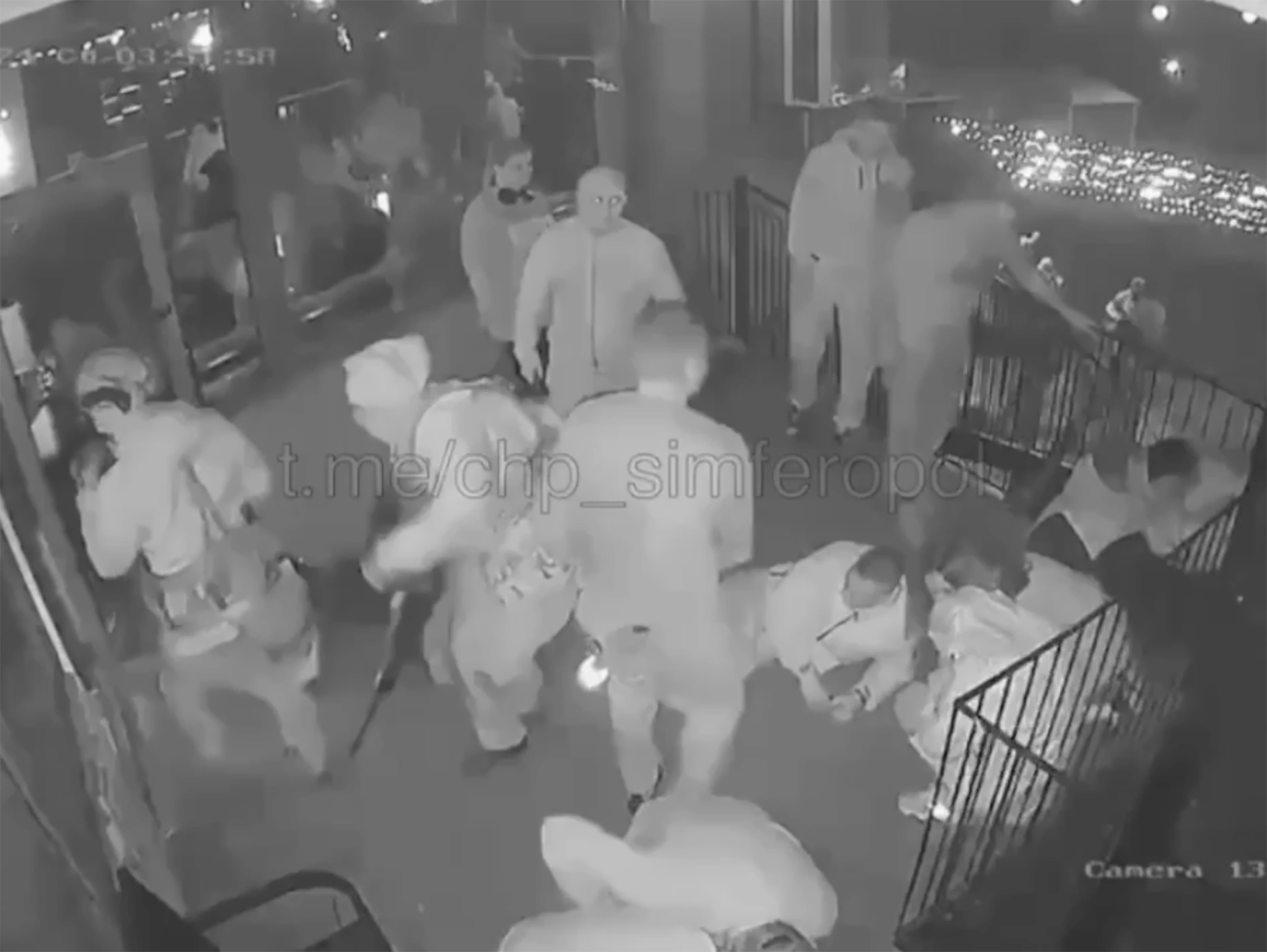 Die Schläger waren angeblich betrunken, als sie die Bürger der Krim angriffen