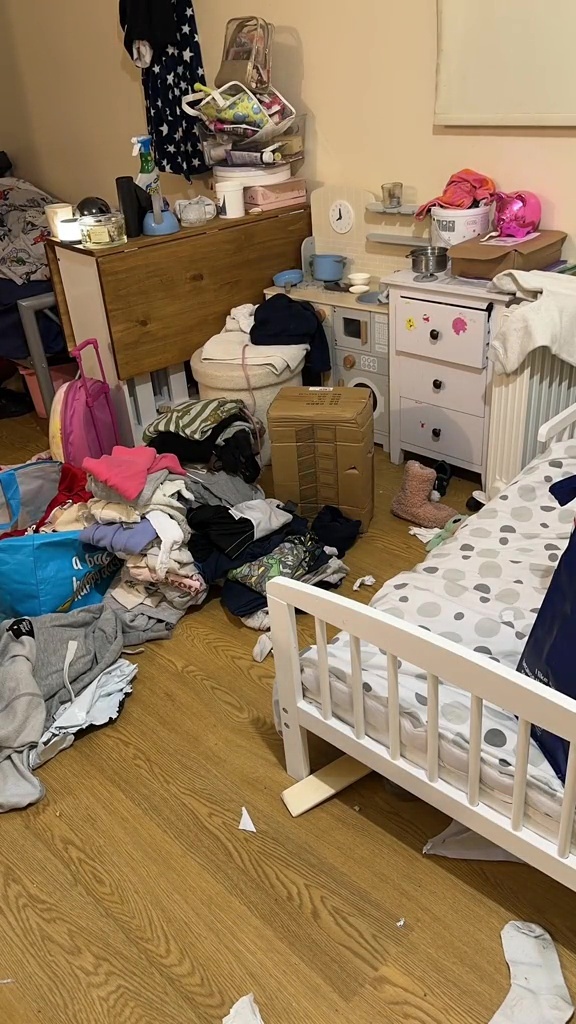 Die Mutter von vier Kindern sagte, das Chaos mache sie verrückt