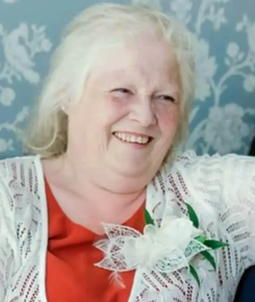 Esther Martin, 68, wurde in Essex von zwei „XL Bullies“ zu Tode geprügelt