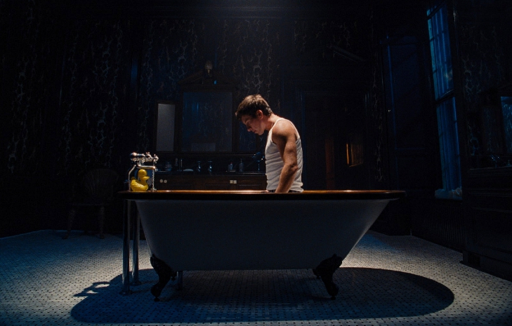 Die Badewannenszene wurde zu einem der meistdiskutierten Momente des Films