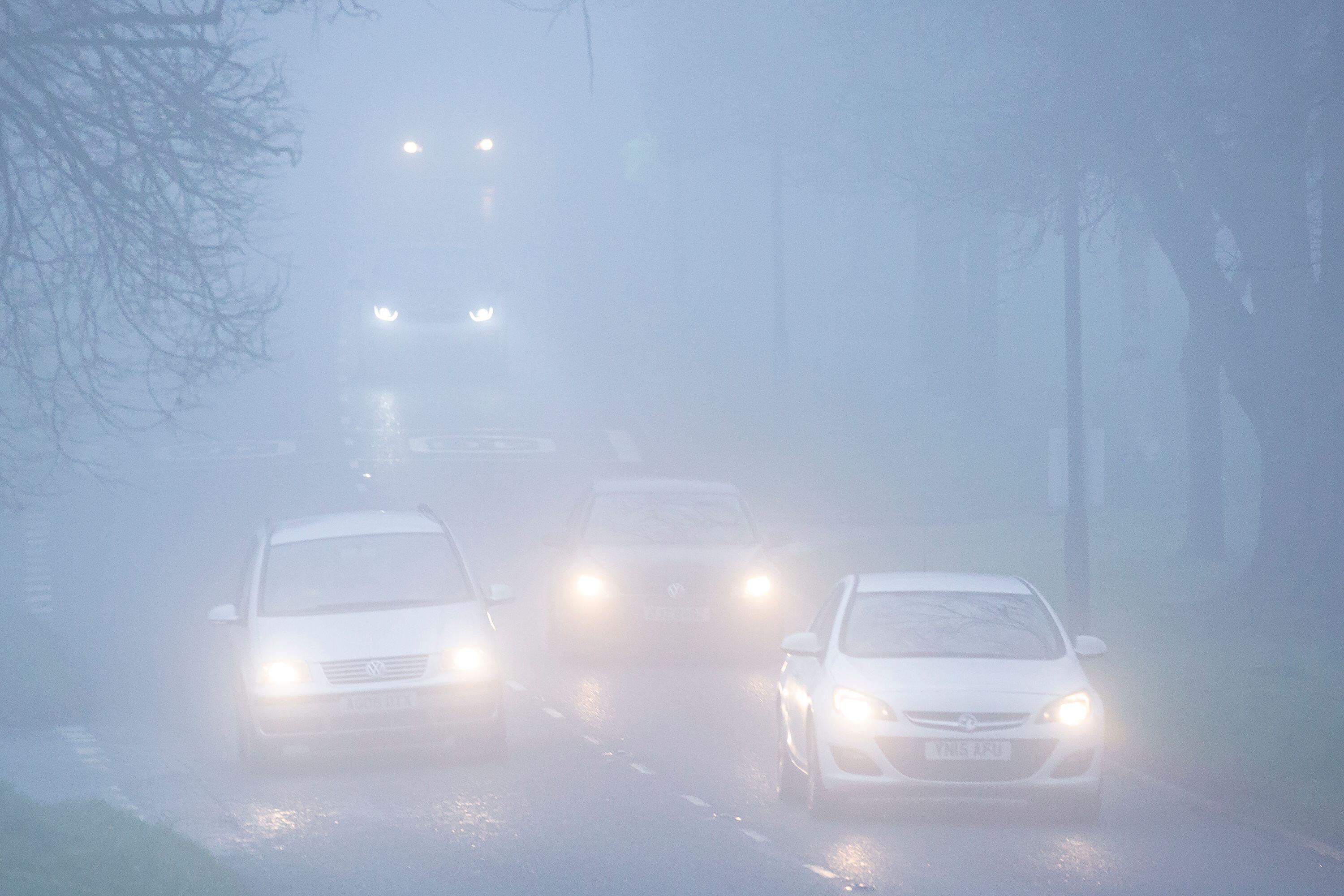 Frühmorgendlicher Nebel und Nebel trafen am Mittwoch die Midlands