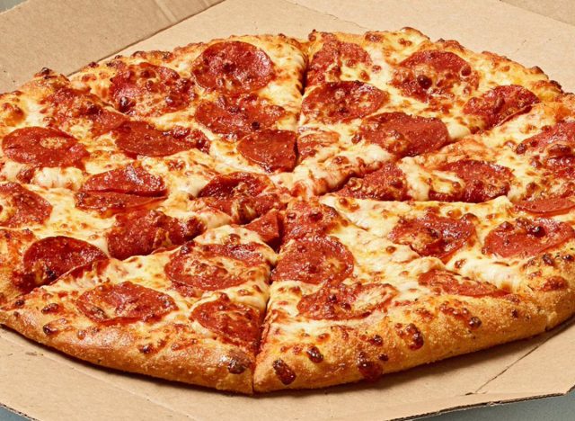 Dominos ultimative Pepperoni-Pizza
