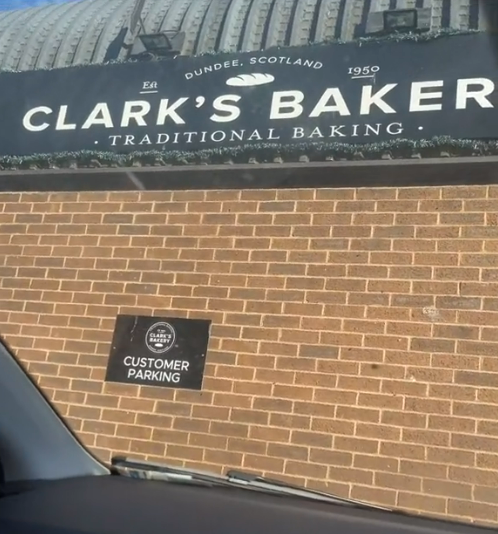 Clark's ist seit über 70 Jahren geöffnet