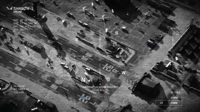 Modern Warfare 3-Screenshot einer Stealth-Bomber-Mission in Schwarzweiß