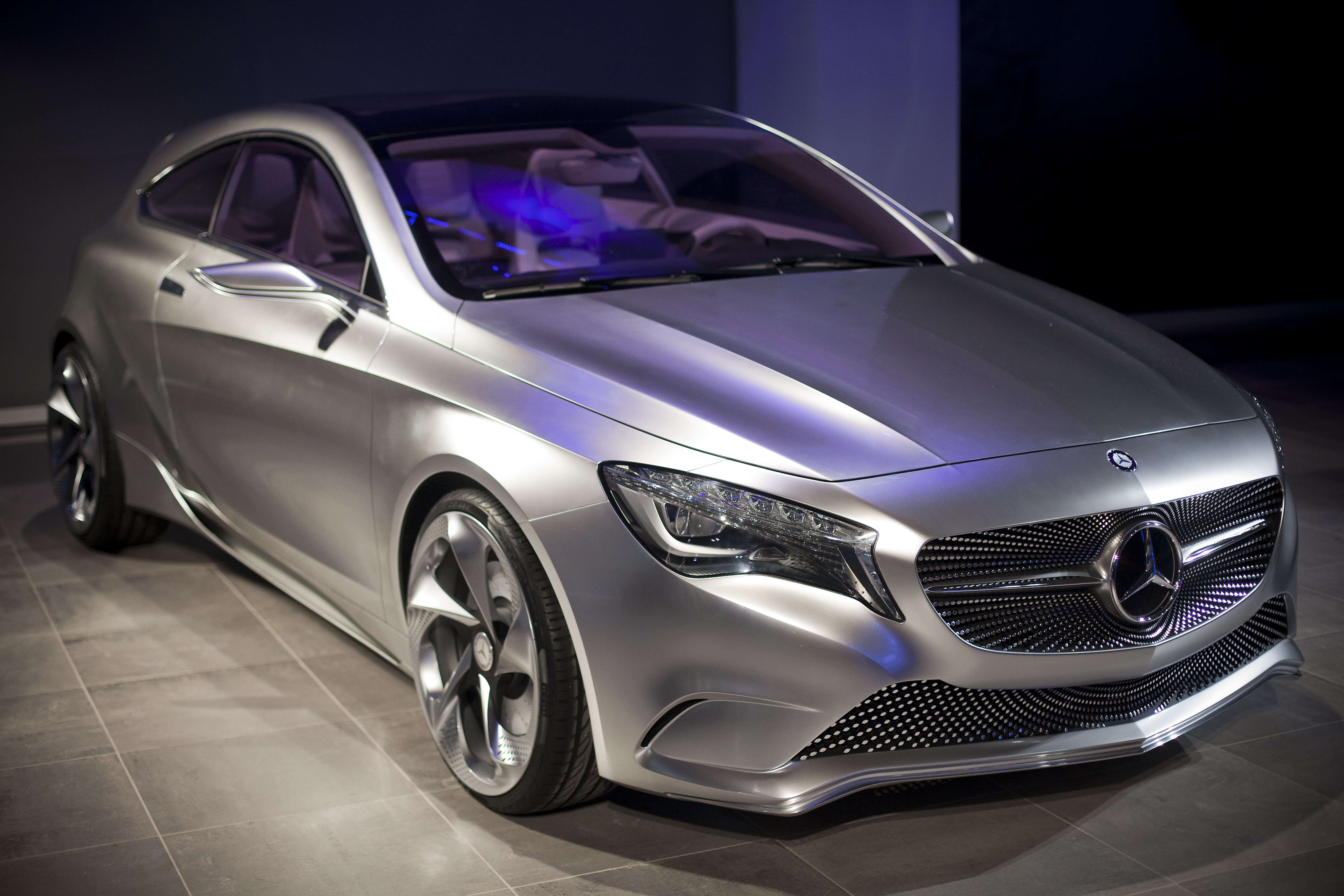 Konzeptkunst der neuen vollelektrischen Mercedes A-Klasse