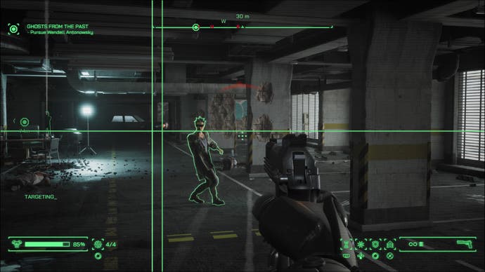 Ein Screenshot von RoboCop: Rogue City, der die grünen Linien des Zielsystems von RoboCop zeigt, das einen Verbrecher erfasst.