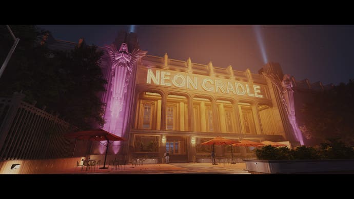 Eine glamouröse Aufnahme des Nachtclubs Neon Cradle.  Hier gibt es keine Wiegen, aber jede Menge Neon.