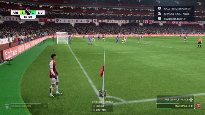 Screenshot von EA Sports FC 24, der einen anderen Arsenal-Spieler zeigt, der kurz davor steht, einen Eckstoß auszuführen.