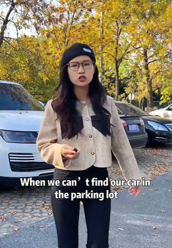Sie erzählte, wie Sie mit dem neuen Piepton-Trick Ihr Auto auf einem belebten Parkplatz finden können