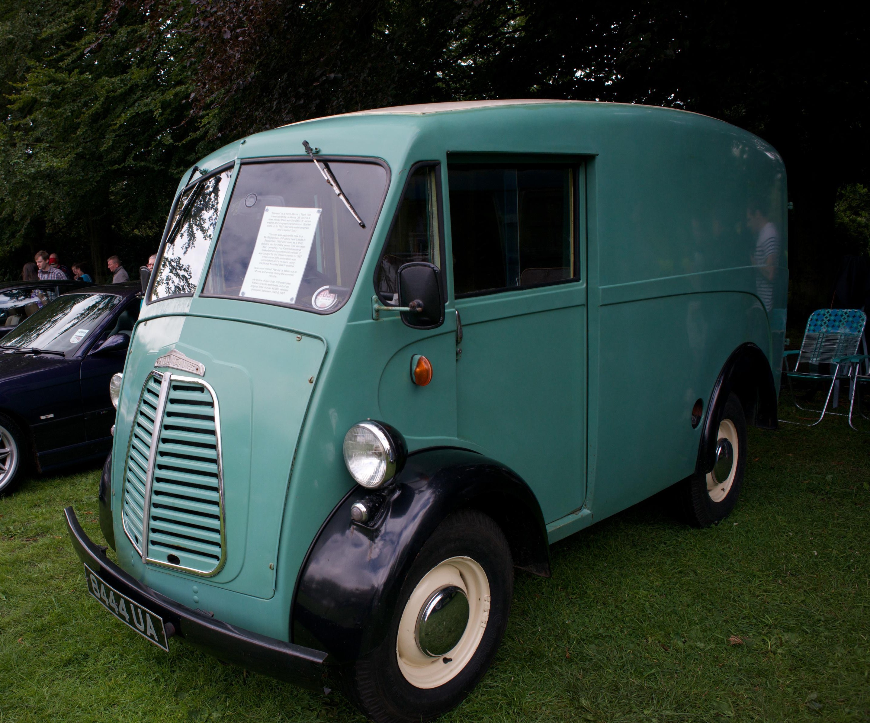 Der klassische J-Type-Van wurde hauptsächlich für den Einsatz als Pick-up, Transporter, Krankenwagen, Milchwagen und mehr gebaut