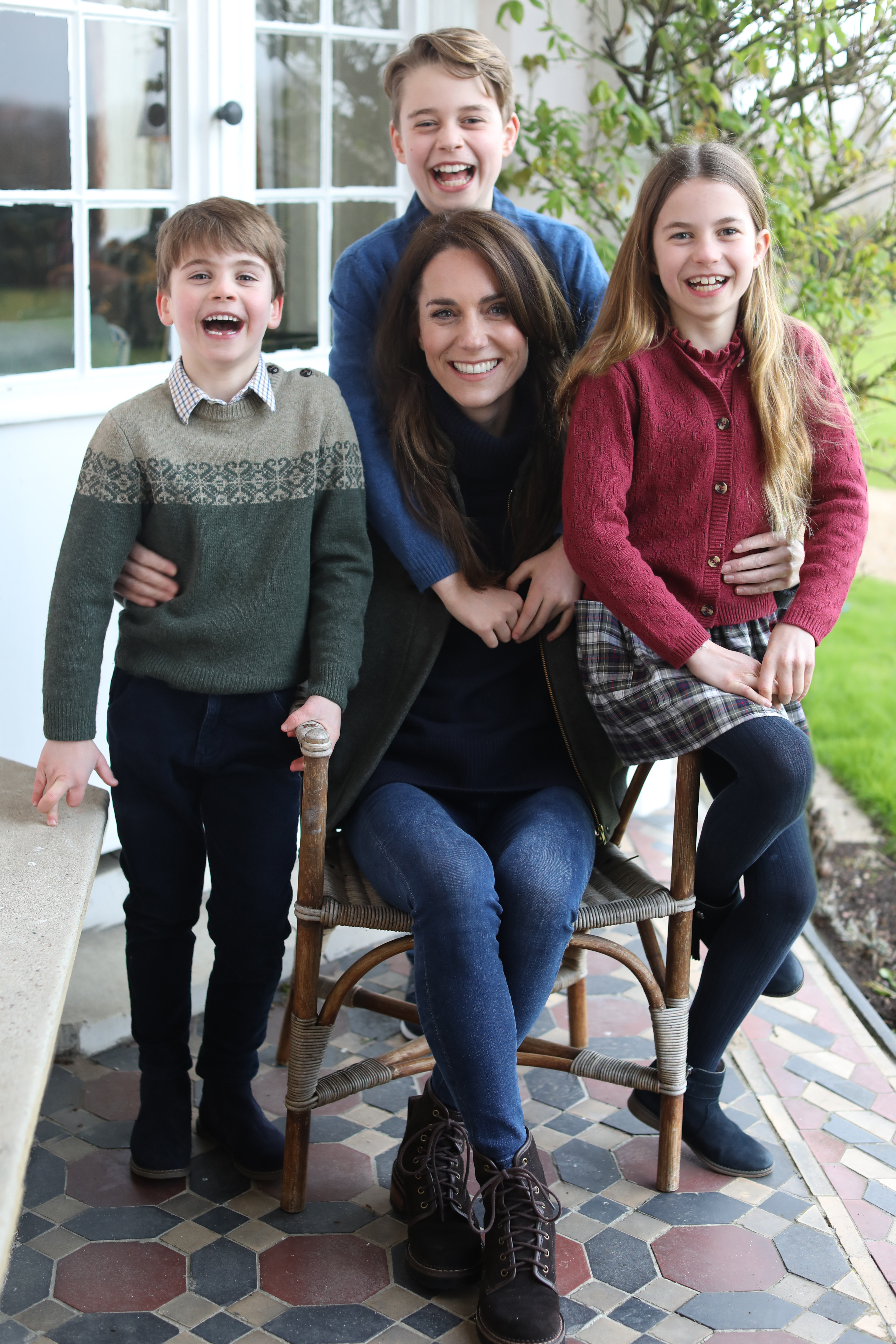 Kate mit ihren Kindern Prinz Louis, Prinz George und Prinzessin Charlotte