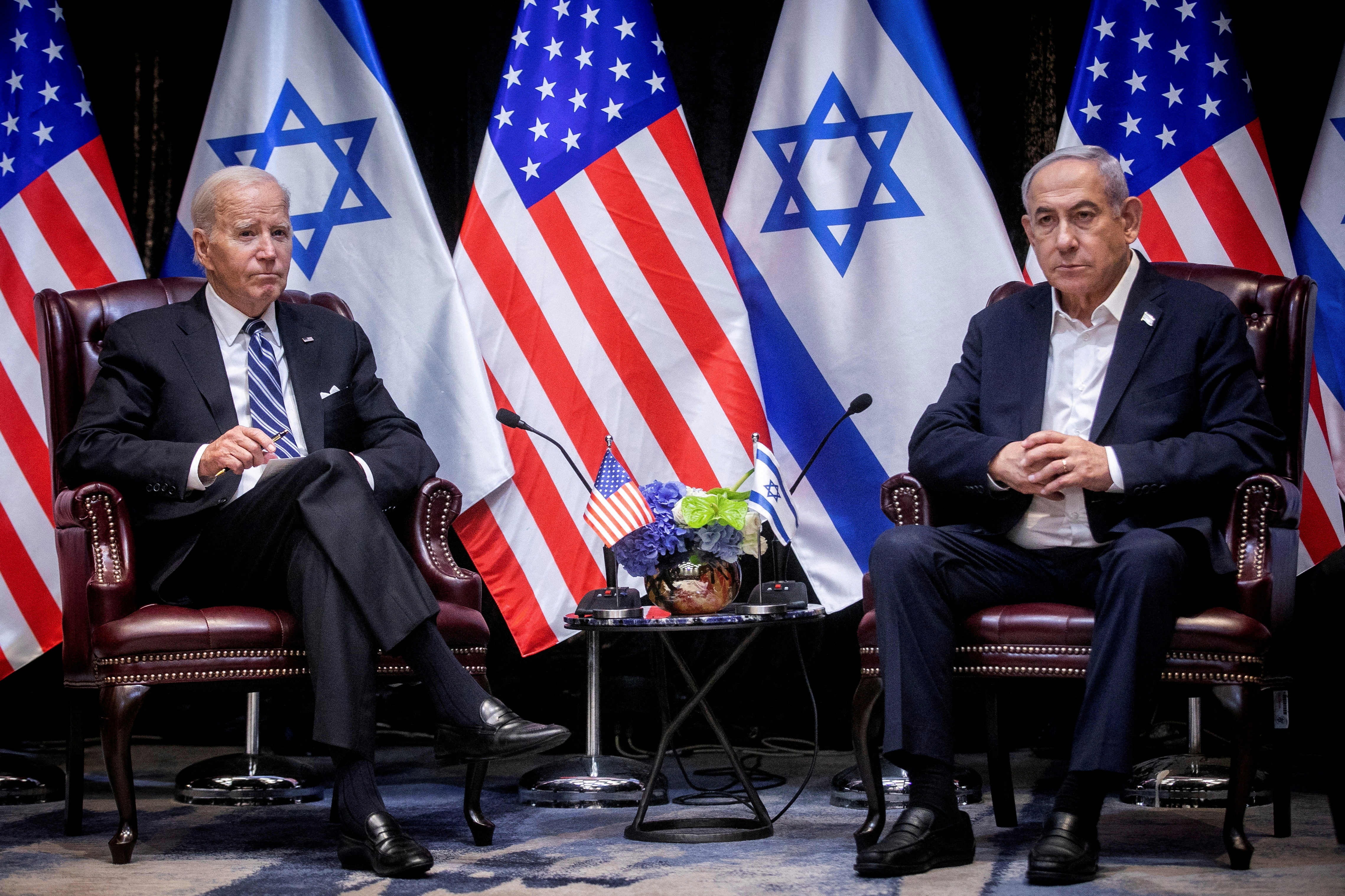 Israel hat den USA vorgeworfen, sich von „ihrer konsequenten Position“ zurückzuziehen, nachdem sie sich geweigert hatten, bei einem UN-Treffen gegen einen Waffenstillstand zu stimmen