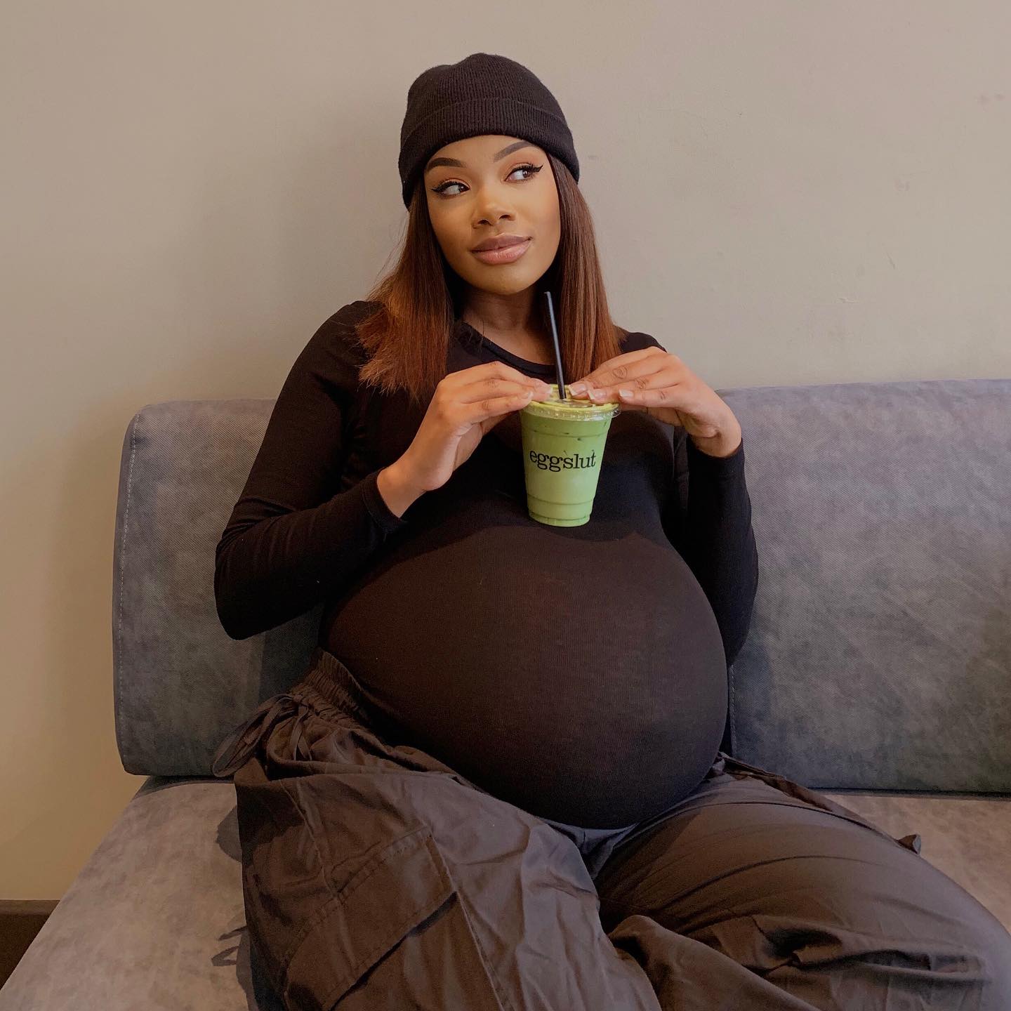Rachel hat die Höhen und Tiefen ihrer Schwangerschaftserfahrung online geteilt