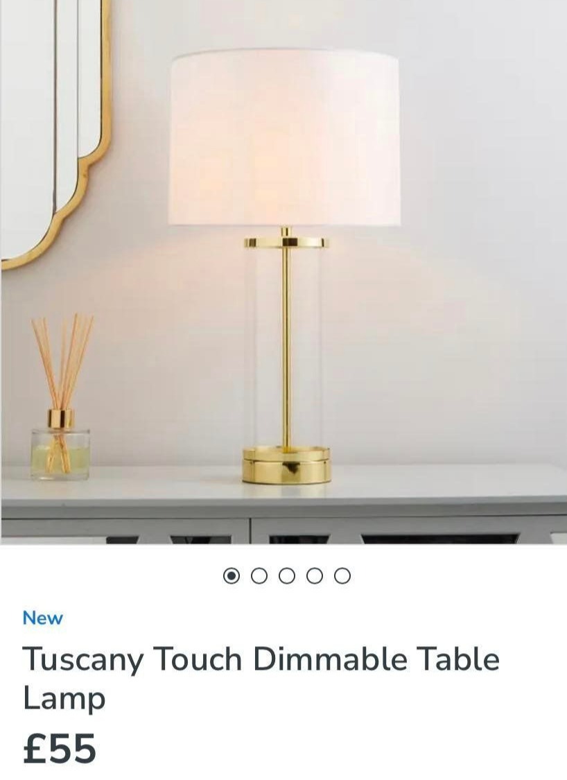 Eine weitere Lampe im Angebot war die Tuscany Touch-Lampe, die online 55 £ und im Laden 5,50 £ kostete