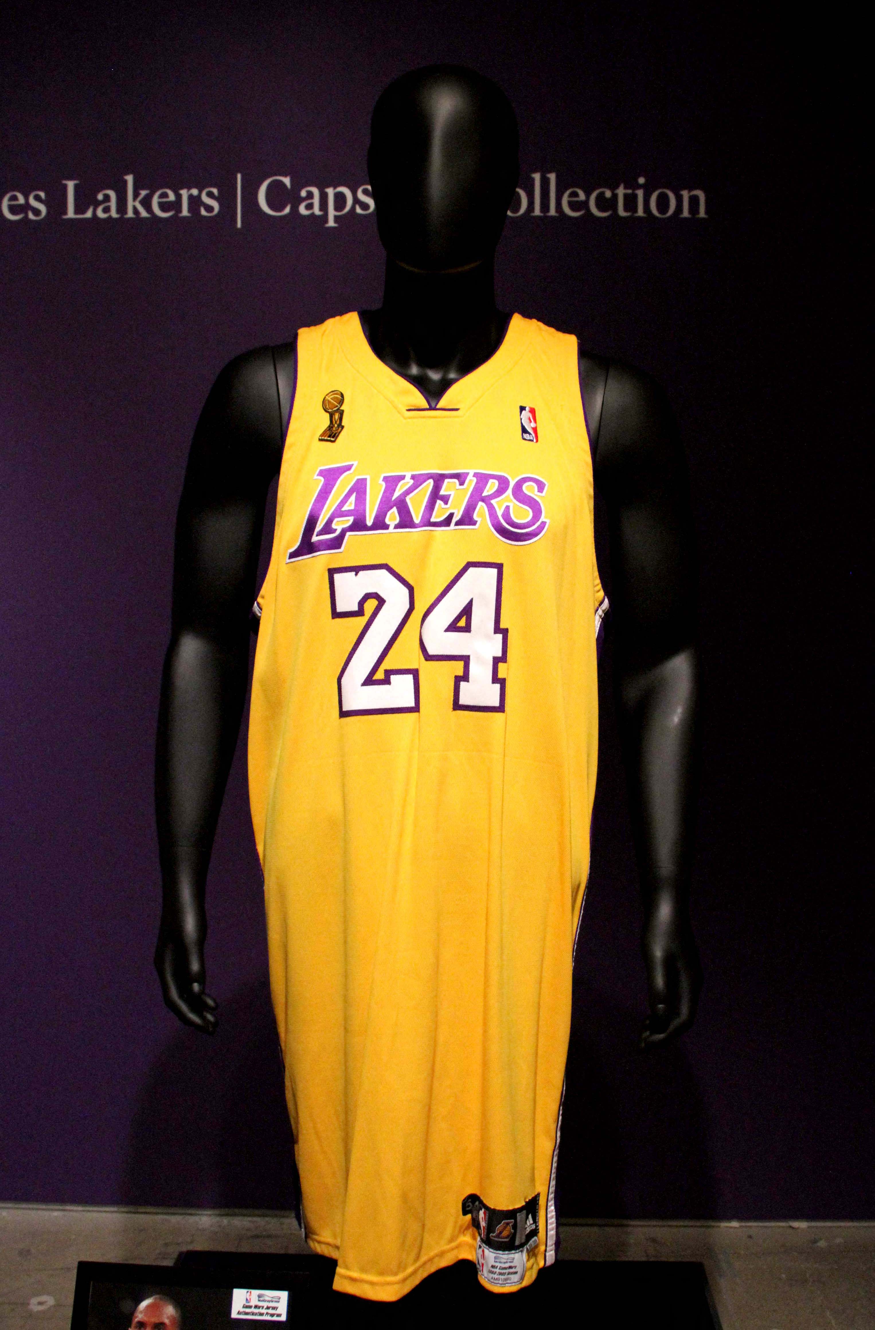 Kobe Bryants Trikot der LA Lakers aus einem Finalspiel 2009 hat einen Richtpreis von 2 Millionen Pfund
