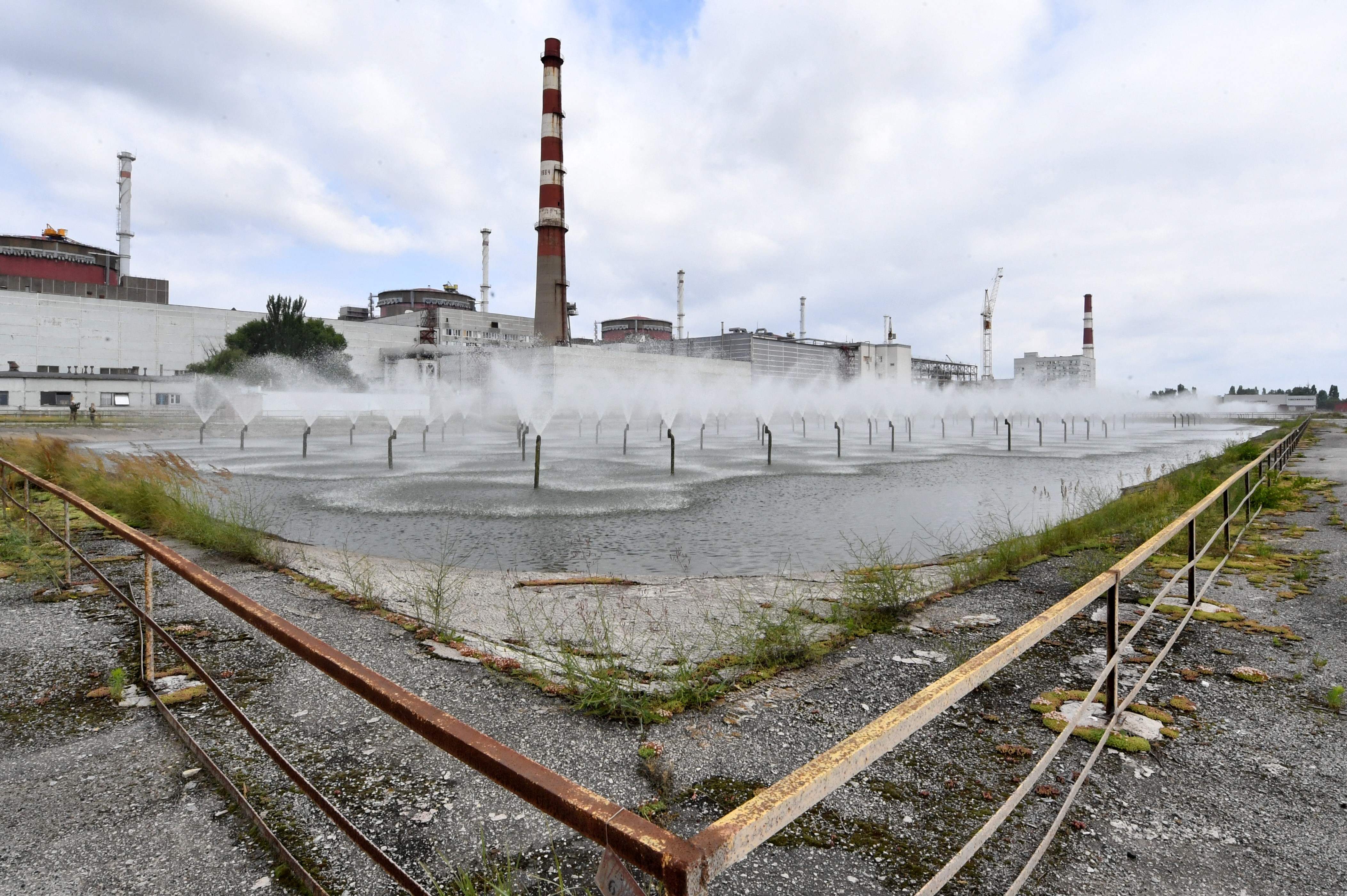 Russland und die Ukraine haben sich gegenseitig beschuldigt, das Kraftwerk Saporischschja angegriffen zu haben