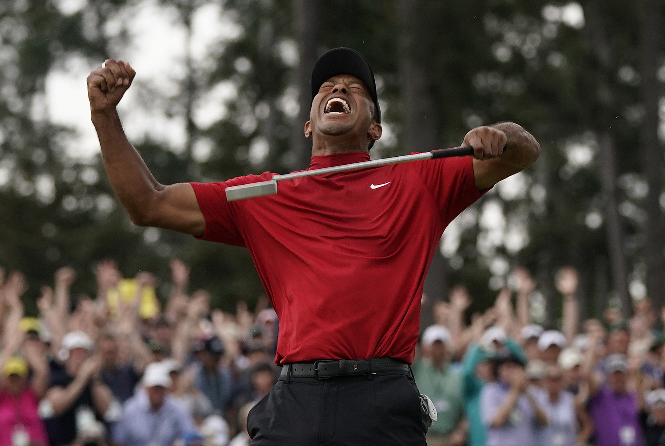 Tiger Woods feiert den Gewinn des Masters 2019