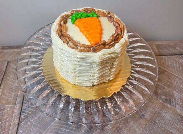 Ein klassischer Karottenkuchen aus der Bäckerei Publix