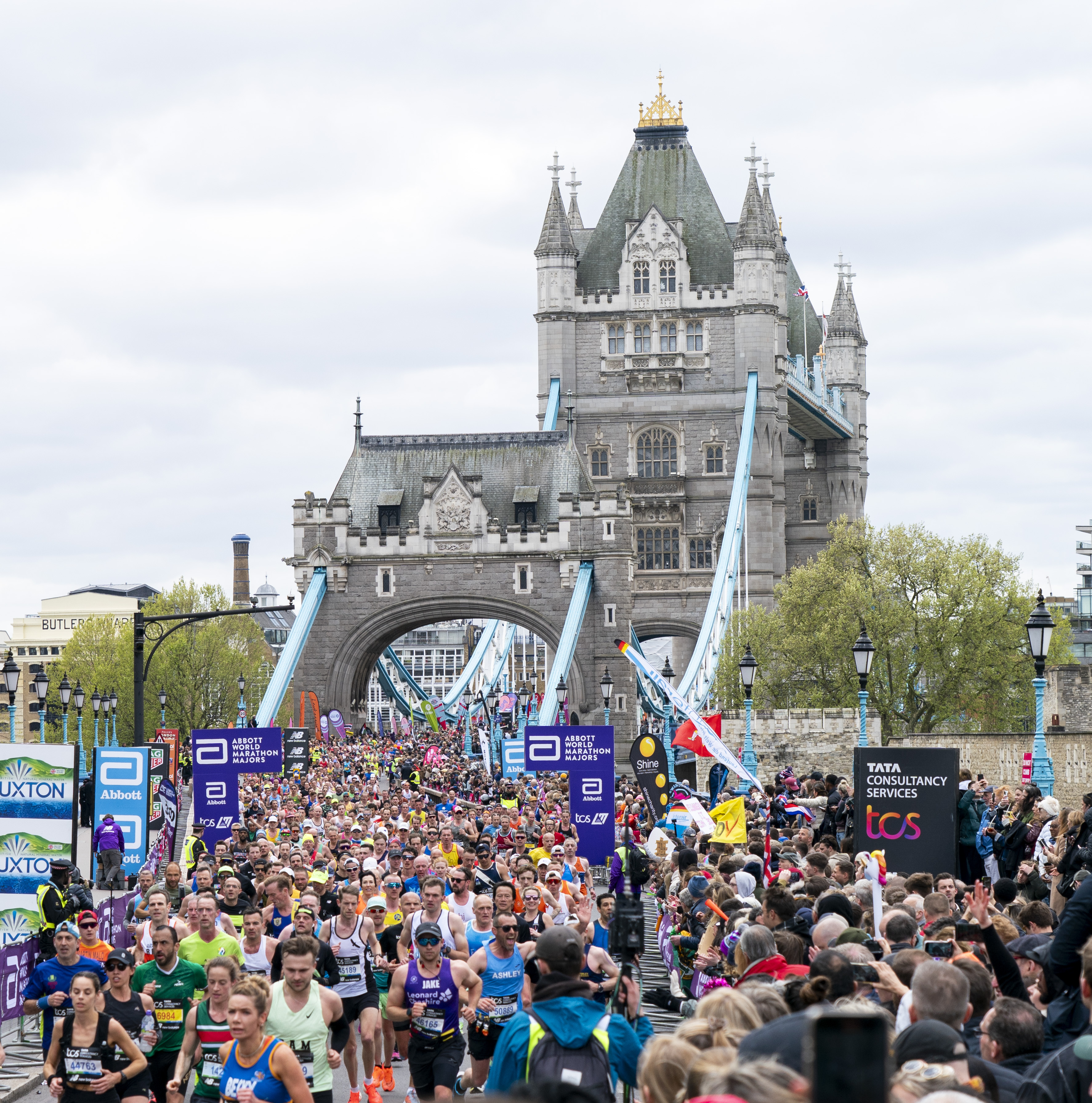 Der Chef einer Supermarktkette, der 2015 ein geschätztes Vermögen von 215 Millionen Pfund hatte, lief seinen ersten London-Marathon überhaupt