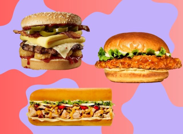 Ein Trio von Fast-Food-Sandwiches vor einem farbenfrohen Hintergrund