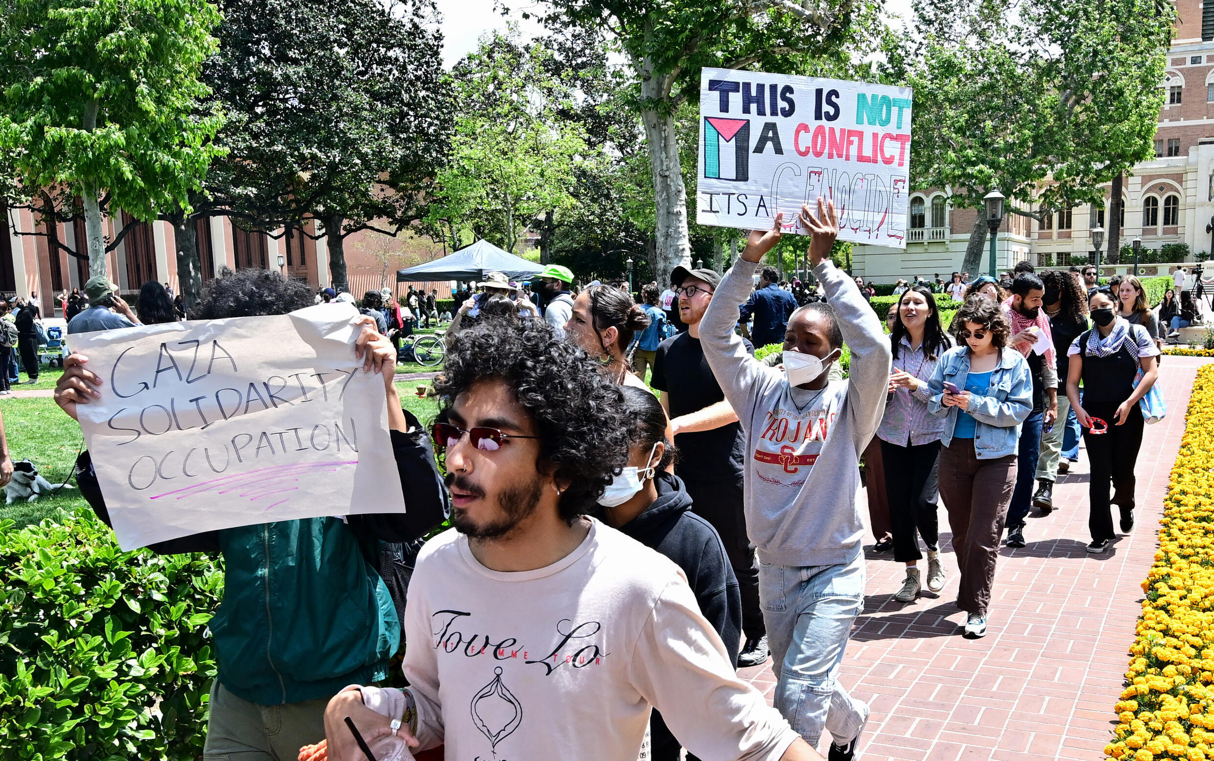 93 Personen wurden auf dem Campus der University of Southern California in Los Angeles festgenommen, nachdem an US-Universitäten pro-palästinensische Proteste ausgebrochen waren