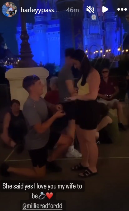 Das glückliche Paar hat ein Video des atemberaubenden Heiratsantrags geteilt